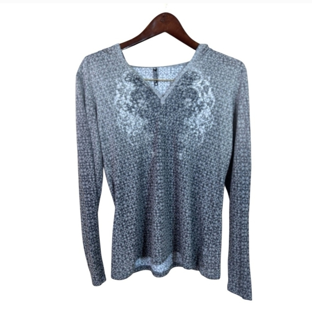Beautiful Kuhl Basel Hooded Long Sleeve Shirt!